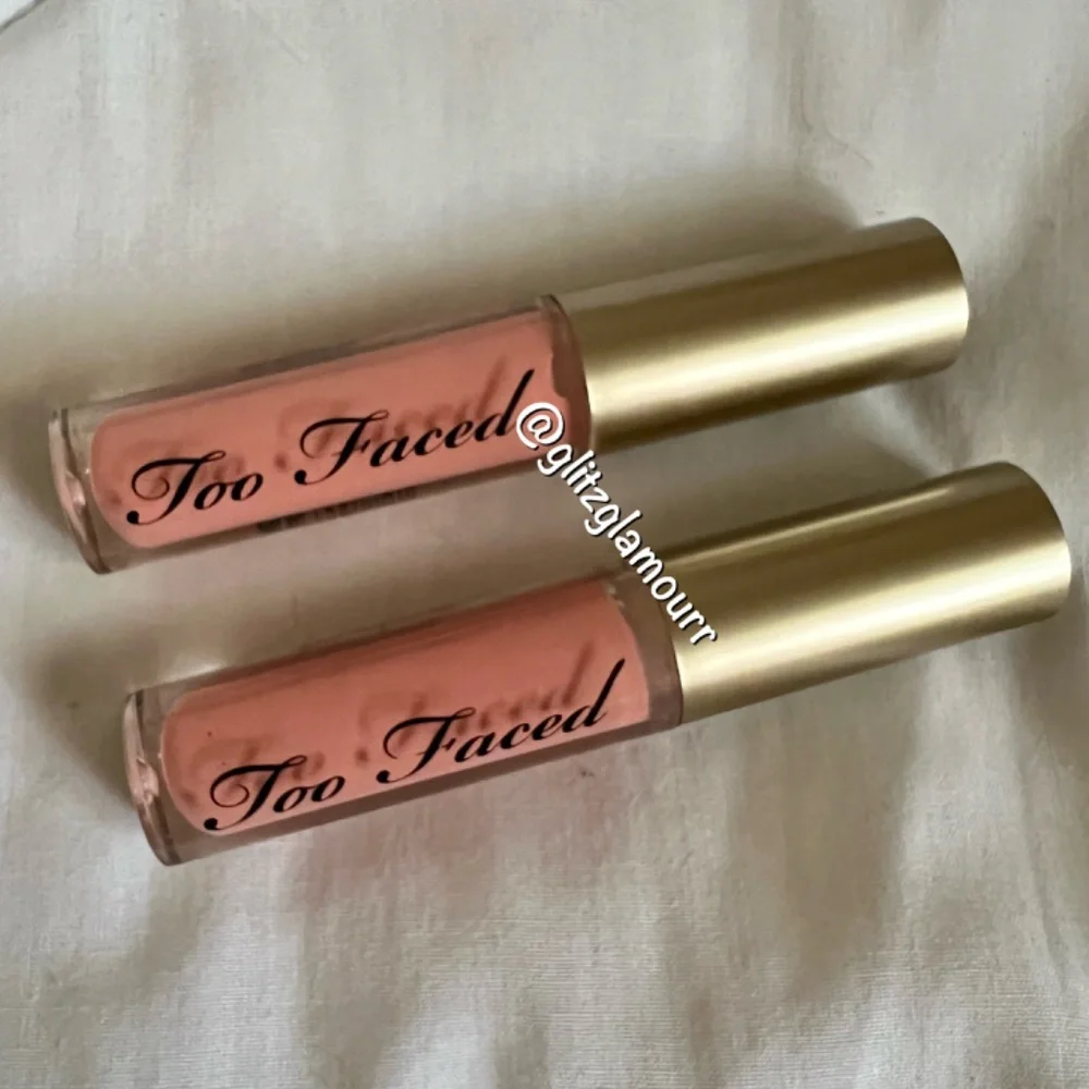 💗2x Too Faced Mini La Crème Lip Glosses💗